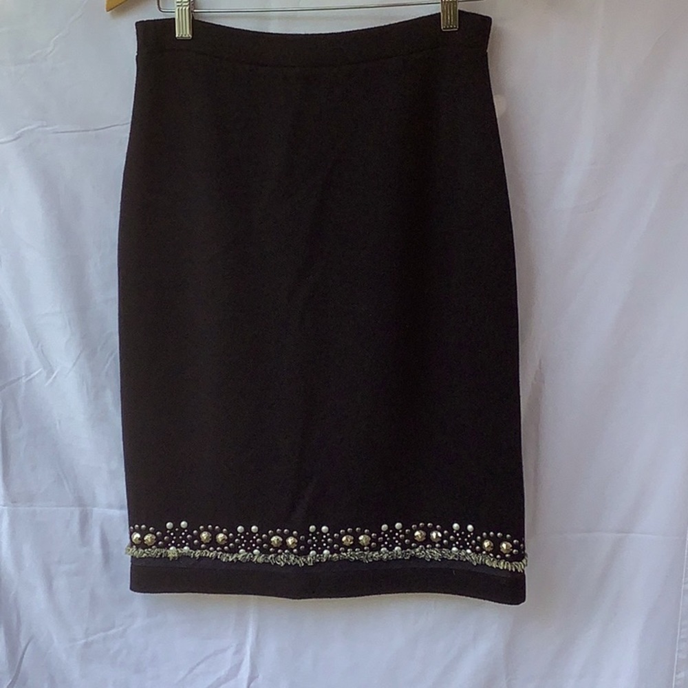 ST John Couture. Black embellished skirt N W T